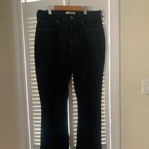 Abercrombie & Fitch Mid Rise Bootcut Jean